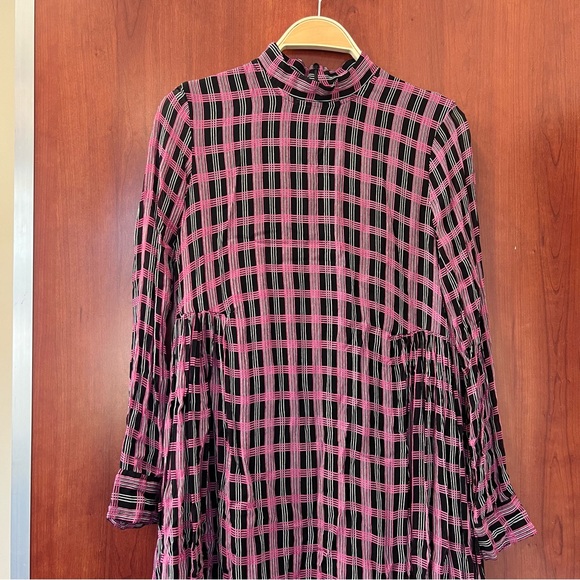 GANNI Mock Neck Dress Size 40 Long Sleeves Pleated Midi Plaid Size 10 Pink AA - Picture 7 of 13